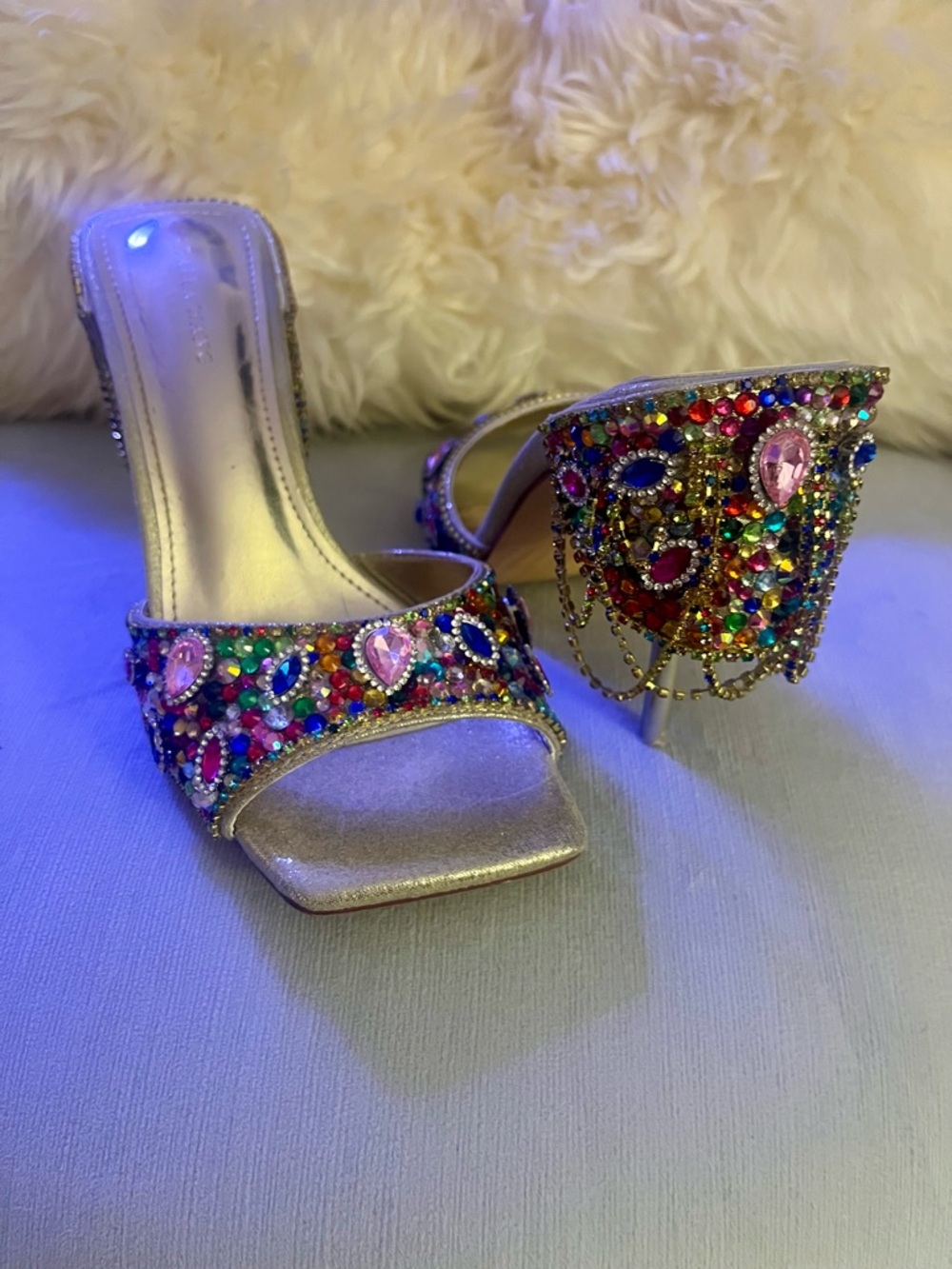 Azalea Wang Gold Crystal-Embellished Women's High Heel Sandals - Picture 3 of 13